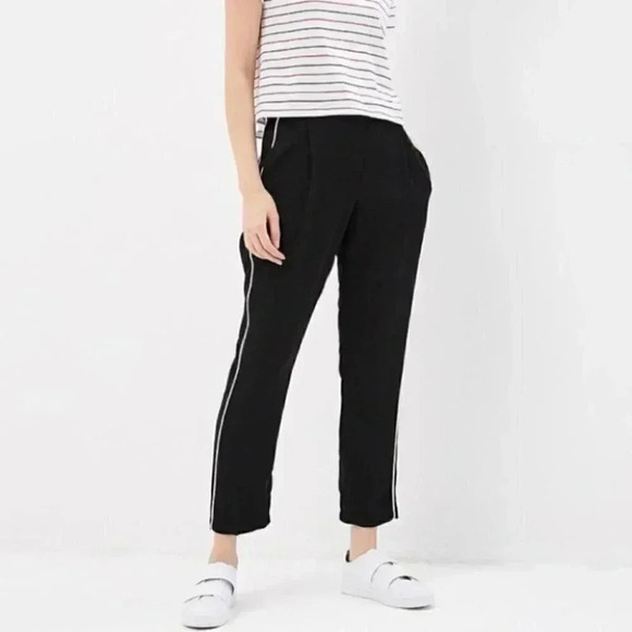 Topshop Trousers Relaxed Fit Pleated Pants Black White Side Stripe  Size 4 NWOT - Picture 14 of 14